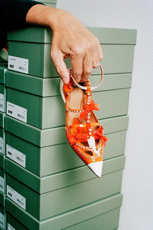 1309SR Product Descriptions - © Hot Copy