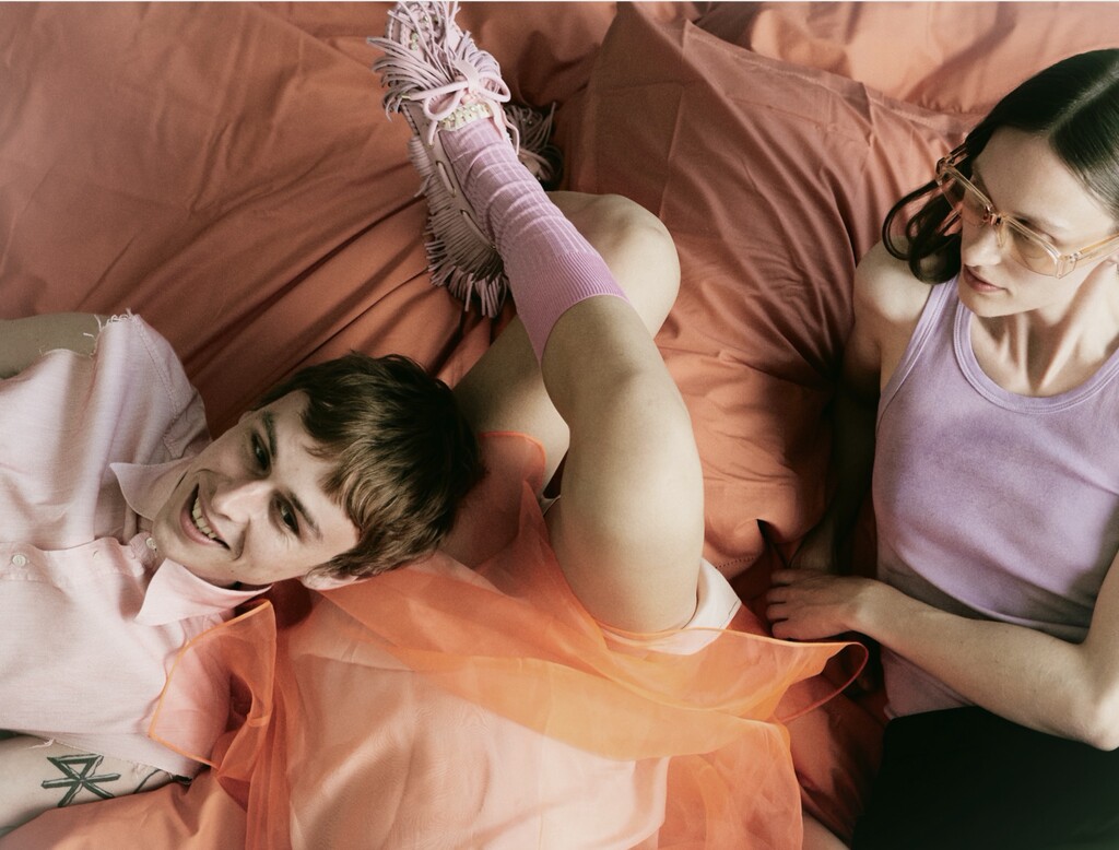 1309SR Product Descriptions - © Hot Copy